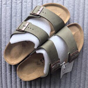 Birkenstock Arizona Sandals – Olive Green